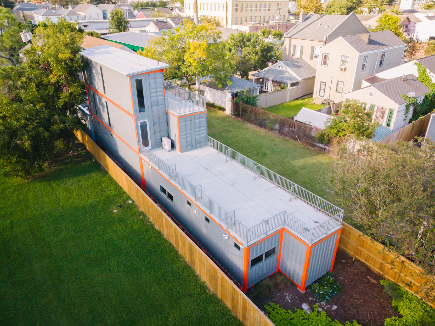 Weird KAN House - 1.jpg